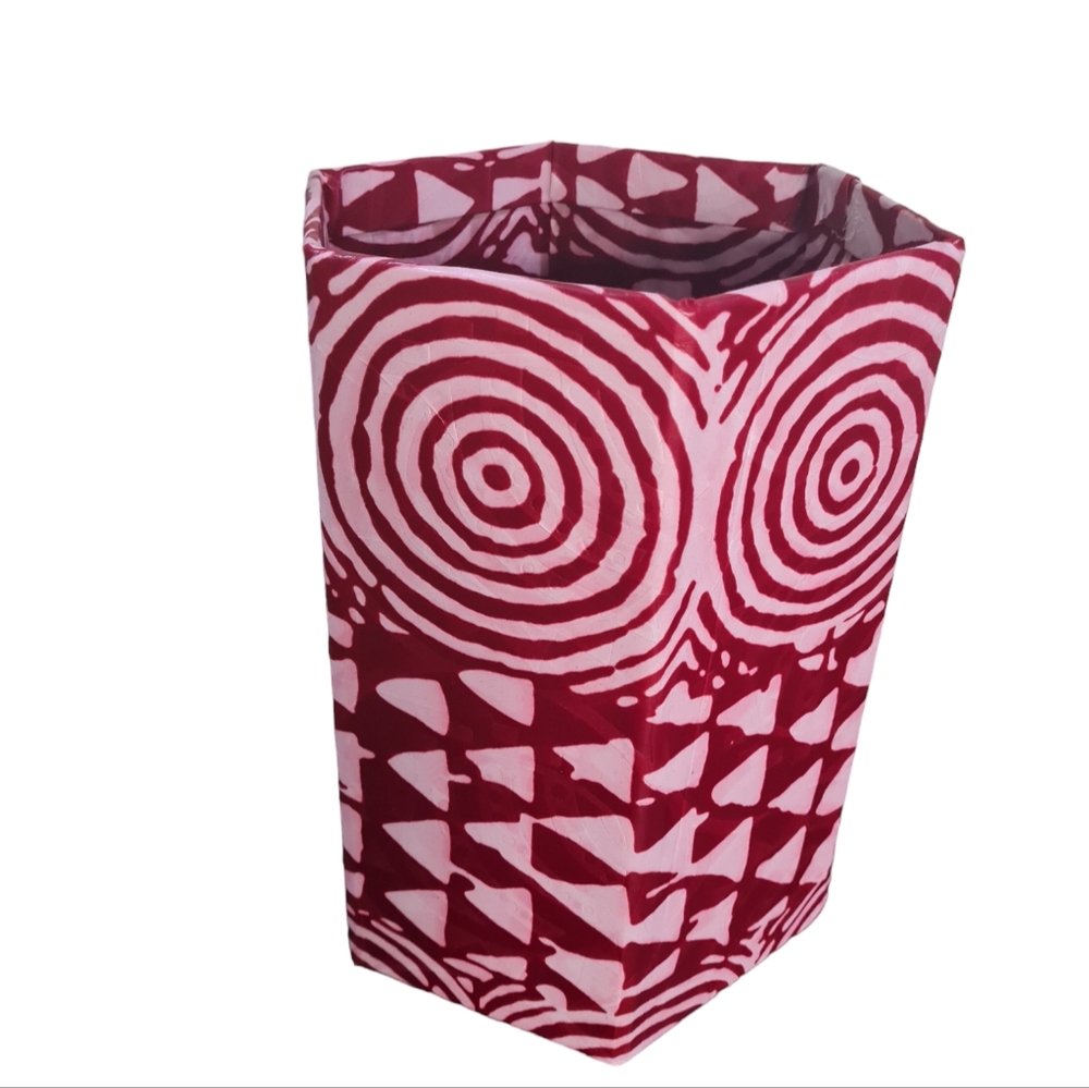 FOLDING TRASH CAN